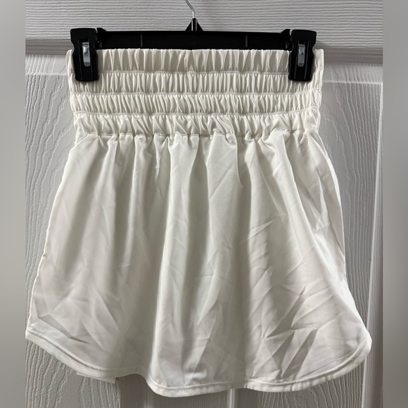 🆕 Nike One Women's Dri-FIT Ultra High-Waisted Skort Size XS - Picture 4 of 14